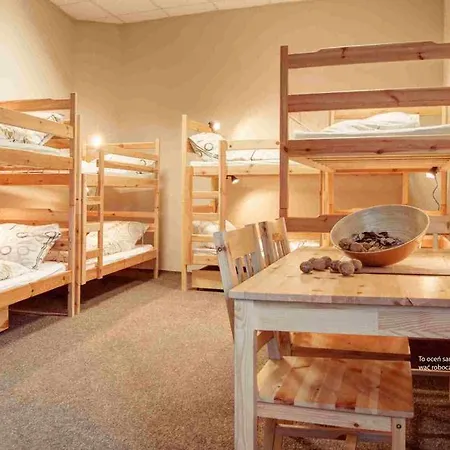 Cynamon Hostel *